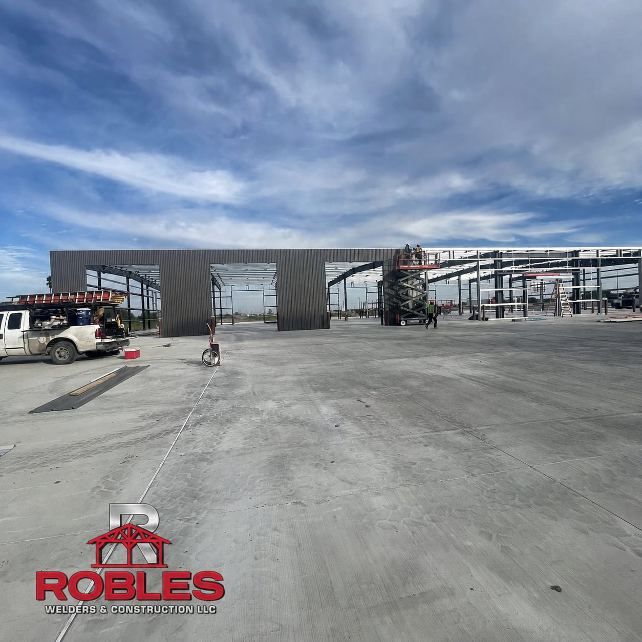Proyecto comercial Robles Welders & Construction